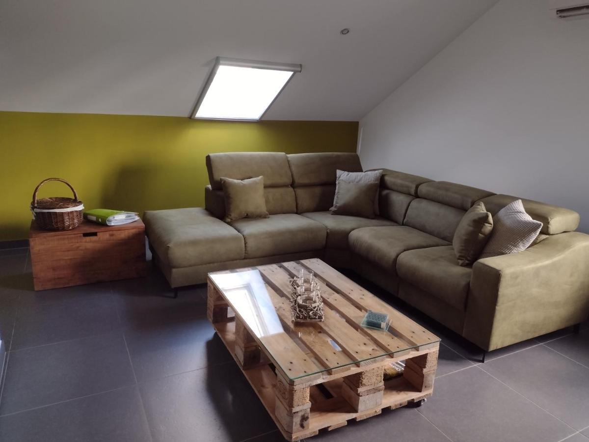 Hasbania Vakantiewoning Gingelom Esterno foto